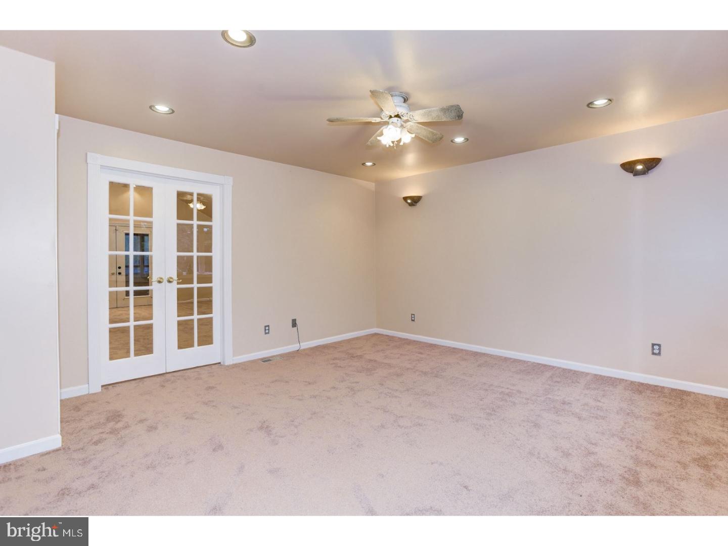 134 West Beach Road Williamstown, NJ 08094 - Photo 3 of 22 Gallery Image 3