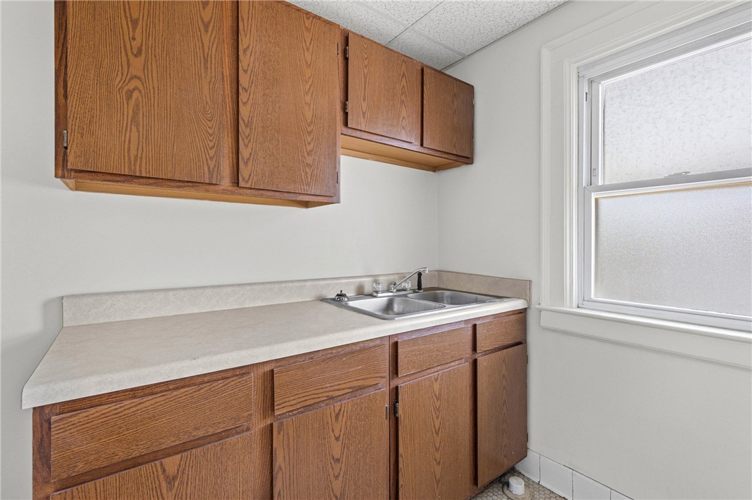 1583 East Main Street Rochester, NY 14609 - Photo 24 of 46