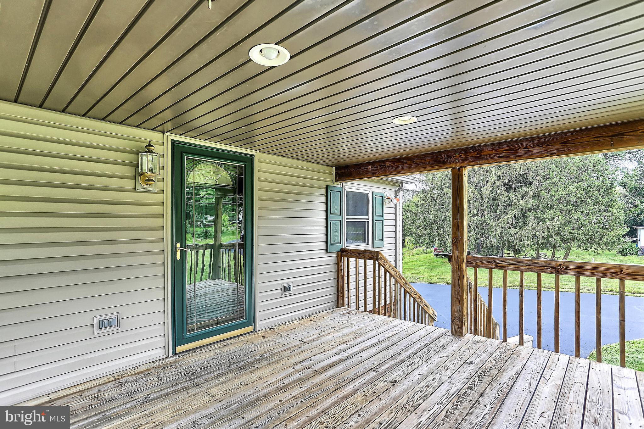 480 Racetrack Road Abbottstown, PA 17301 - Photo 8 of 33 Gallery Image 8