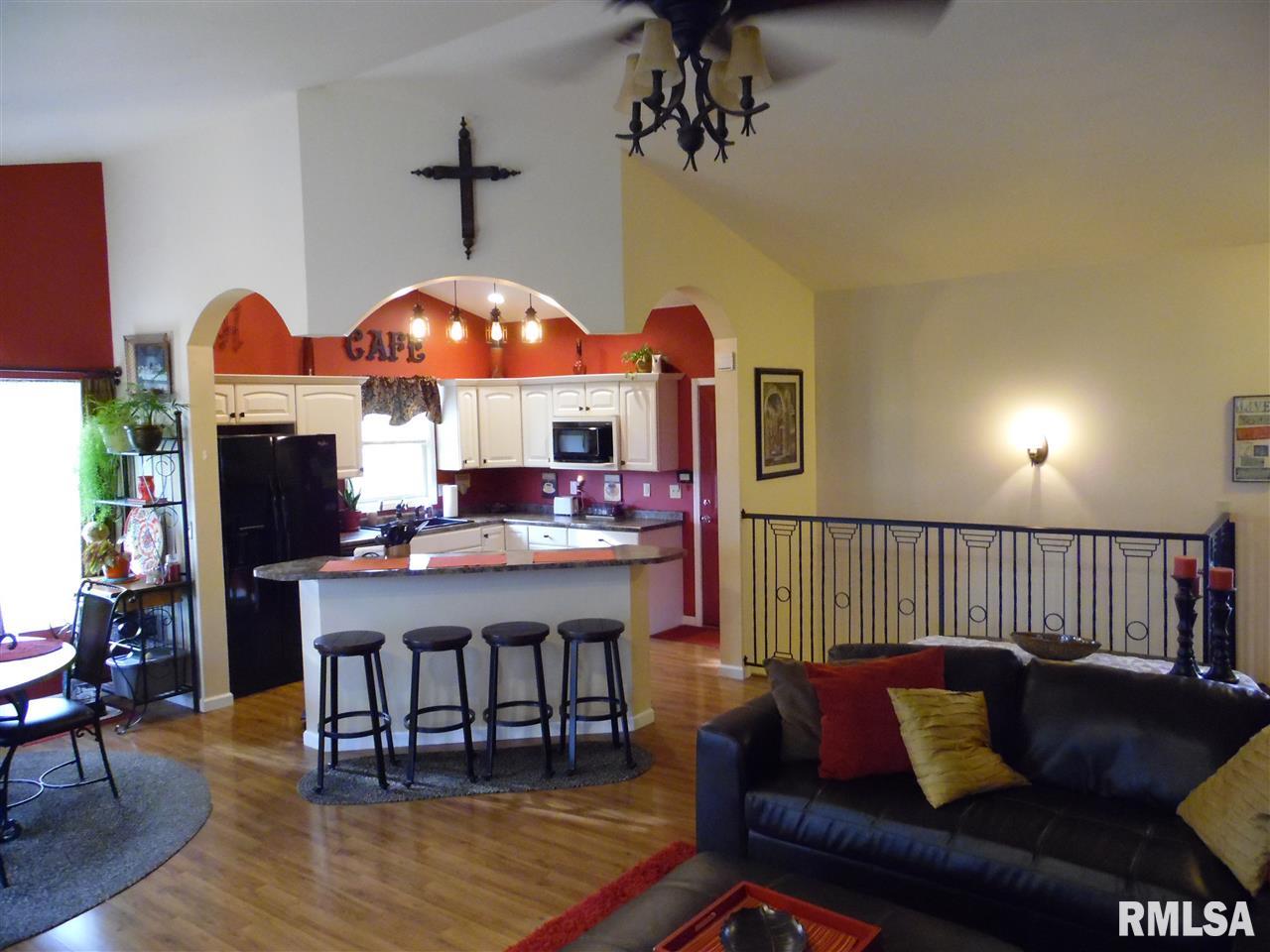 9418 West Littlefield Drive Mapleton, IL 61547 - Photo 8 of 35