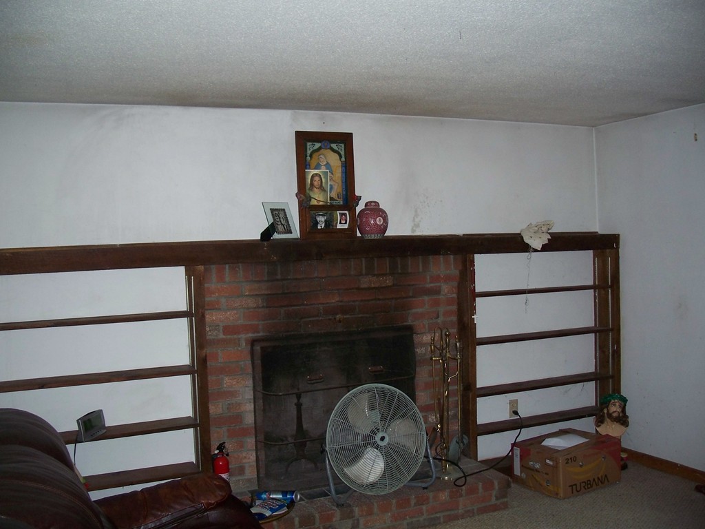 125 Esta Road Plymouth, MA 02360 - Photo 3 of 7 Gallery Image 3