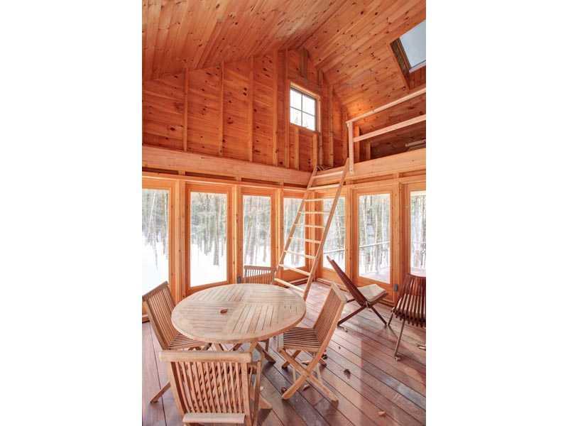 18 Windpointe Freeport, ME 04032 - Photo 17 of 32 Other. Screened Porch with Loft