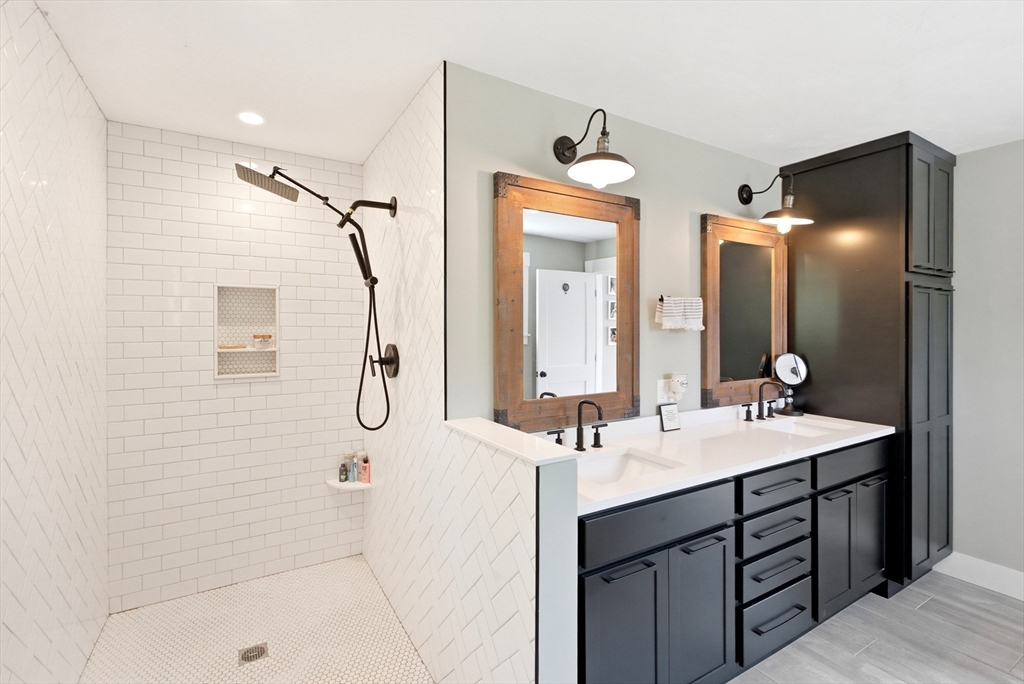 3 Trinity Circle Bridgewater, MA 02324 - Photo 27 of 42