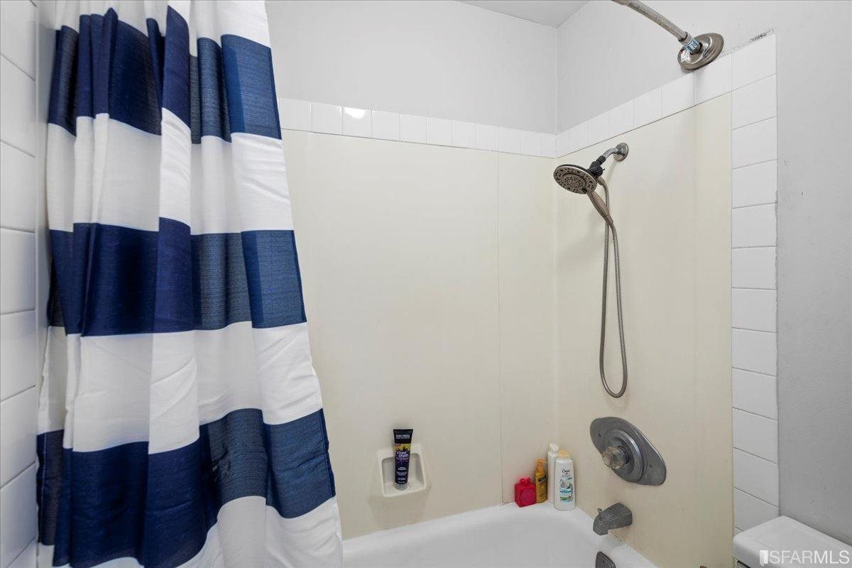 1351 Del Rio Court, Unit 2 Concord, CA 94518 - Photo 9 of 19