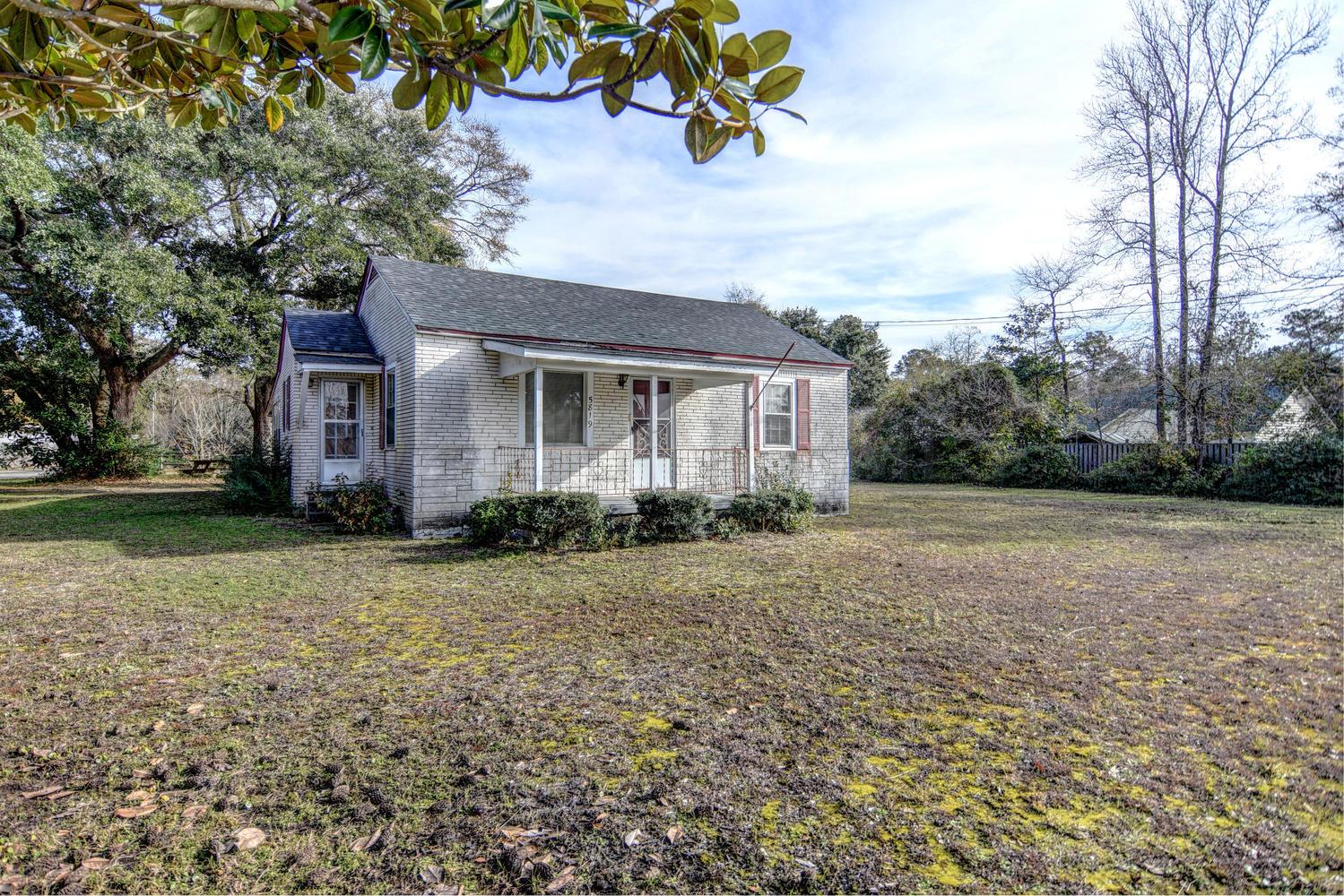5819 Myrtle Grove Road Wilmington, NC 28409 - Photo 3 of 25 5819 Myrtle Grove Rd-large-003-6-DSC 508