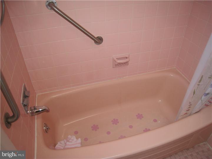 2907 Gelena Road Philadelphia, PA 19152 - Photo 7 of 17 Gallery Image 7