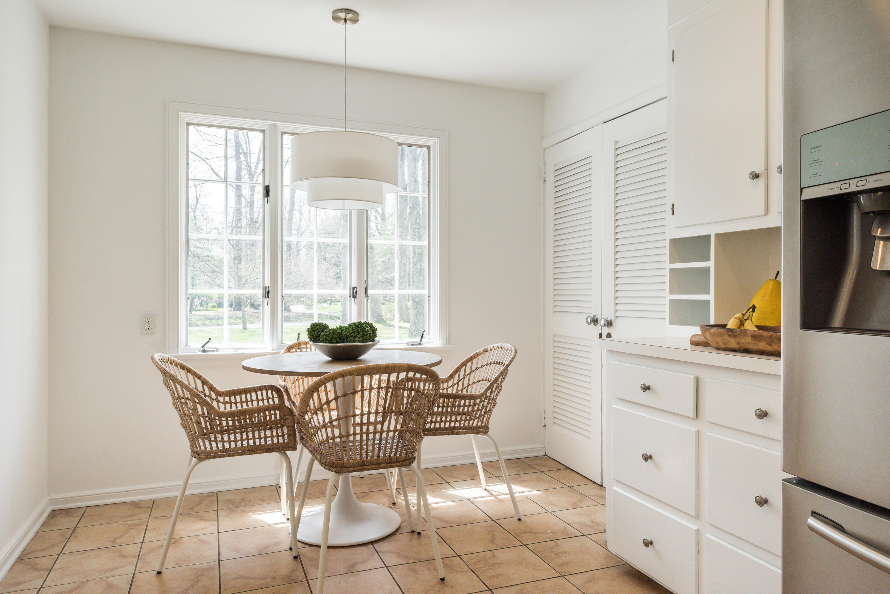 3 Haskell Lane Darien, CT 06820 - Photo 7 of 21 a dining room with furniture a chandelier and wooden floor