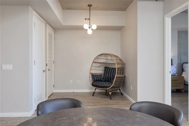 $3,000 | 353 East Bonneville Avenue, Unit 1006, Las Vegas, NV 89101