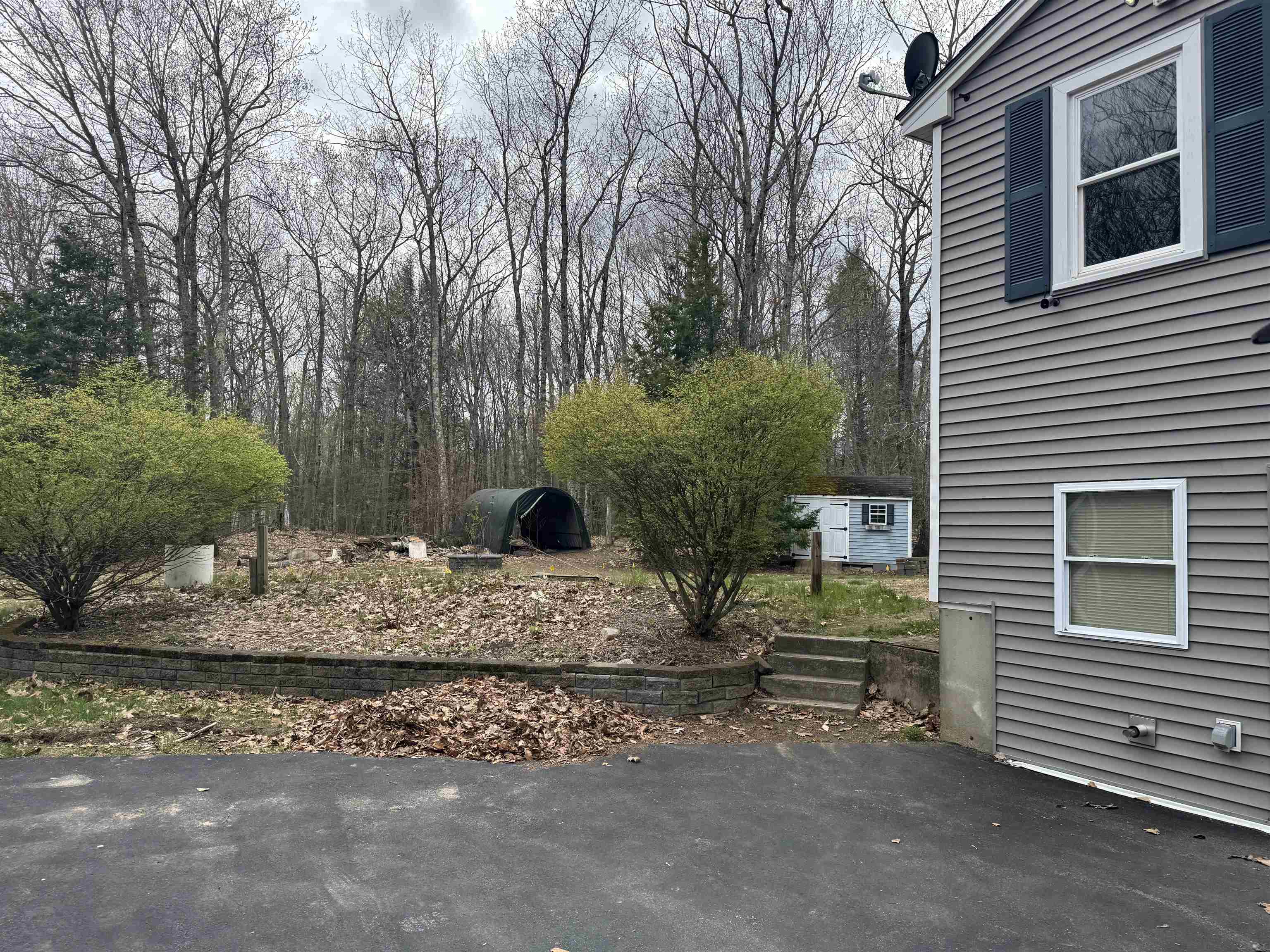 12 Watson Hill Road Raymond, NH 03077 - Photo 8 of 10