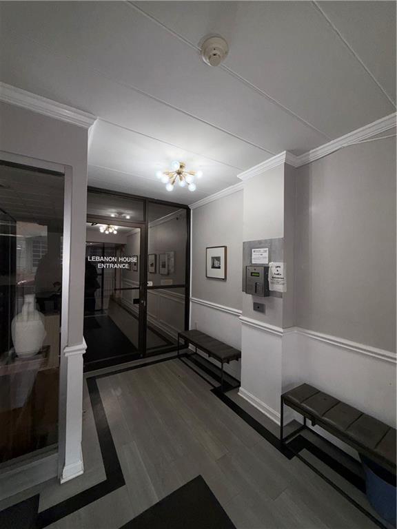 520 Washington Road, Unit 806 Pittsburgh, PA 15228 - Photo 2 of 20