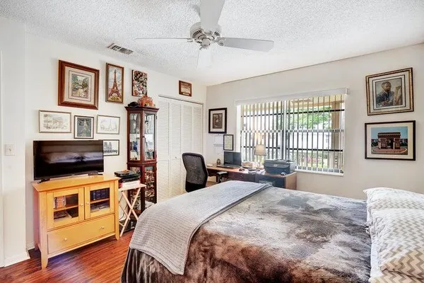 $29,899 | 14 Westgate Lane, Unit D, Boynton Beach, FL 33436