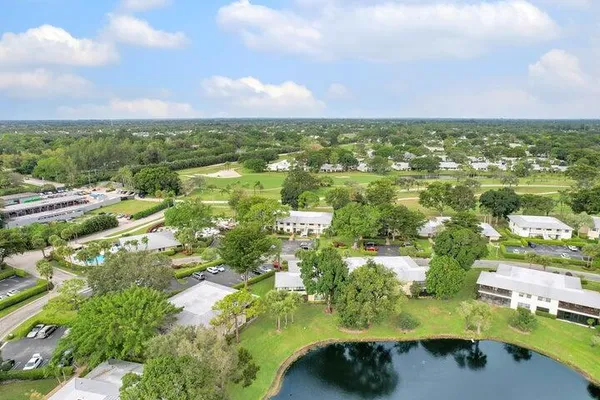 $29,899 | 14 Westgate Lane, Unit D, Boynton Beach, FL 33436