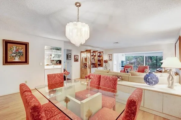 $29,899 | 14 Westgate Lane, Unit D, Boynton Beach, FL 33436
