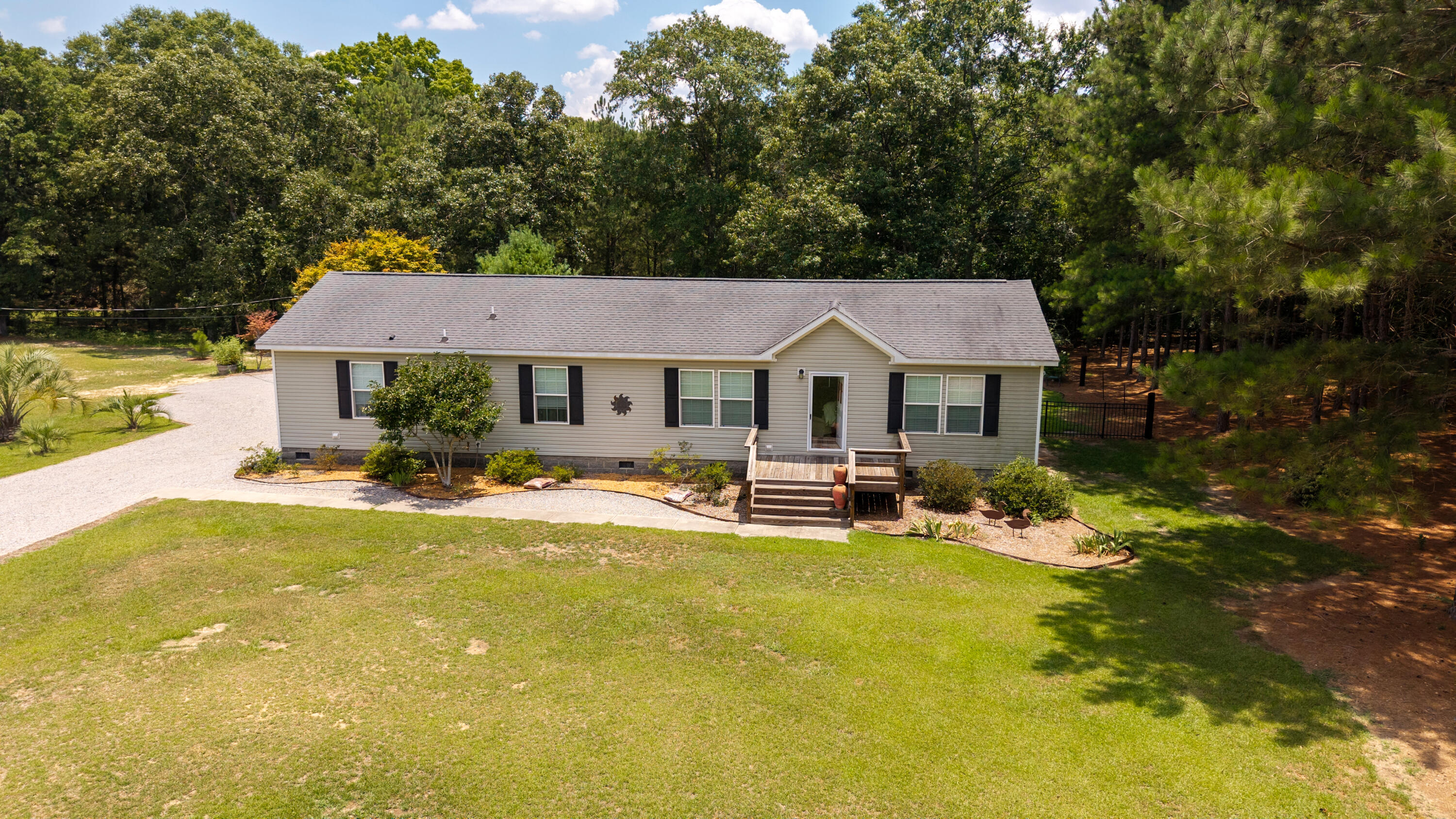 138 Heatleys End Road Santee, SC 29142 - Photo 15 of 23 2nd home - 172 Heatleys End Rd