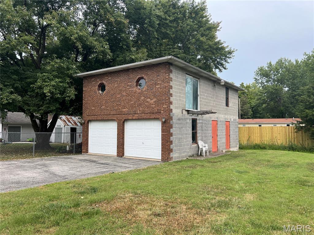 719 Bunker Hill Road Staunton, IL 62088 - Photo 22 of 30