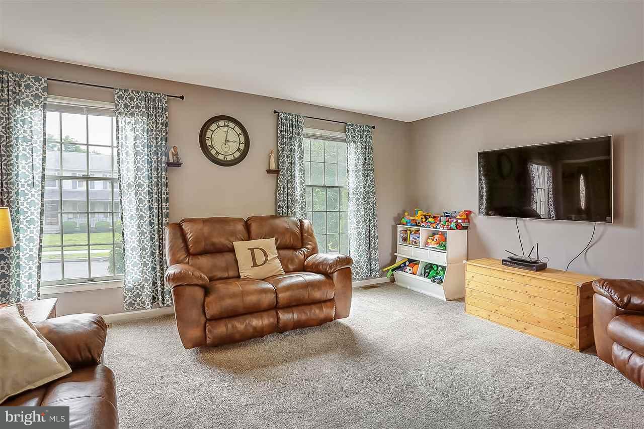 20 Wetherburn Road Enola, PA 17025 - Photo 3 of 25 Gallery Image 3