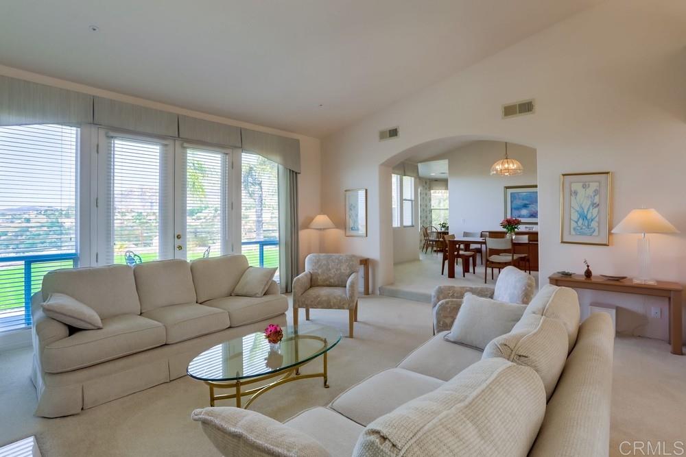 15736 Broad Oaks Road El Cajon, CA 92021 - Photo 4 of 25 Gallery Image 4