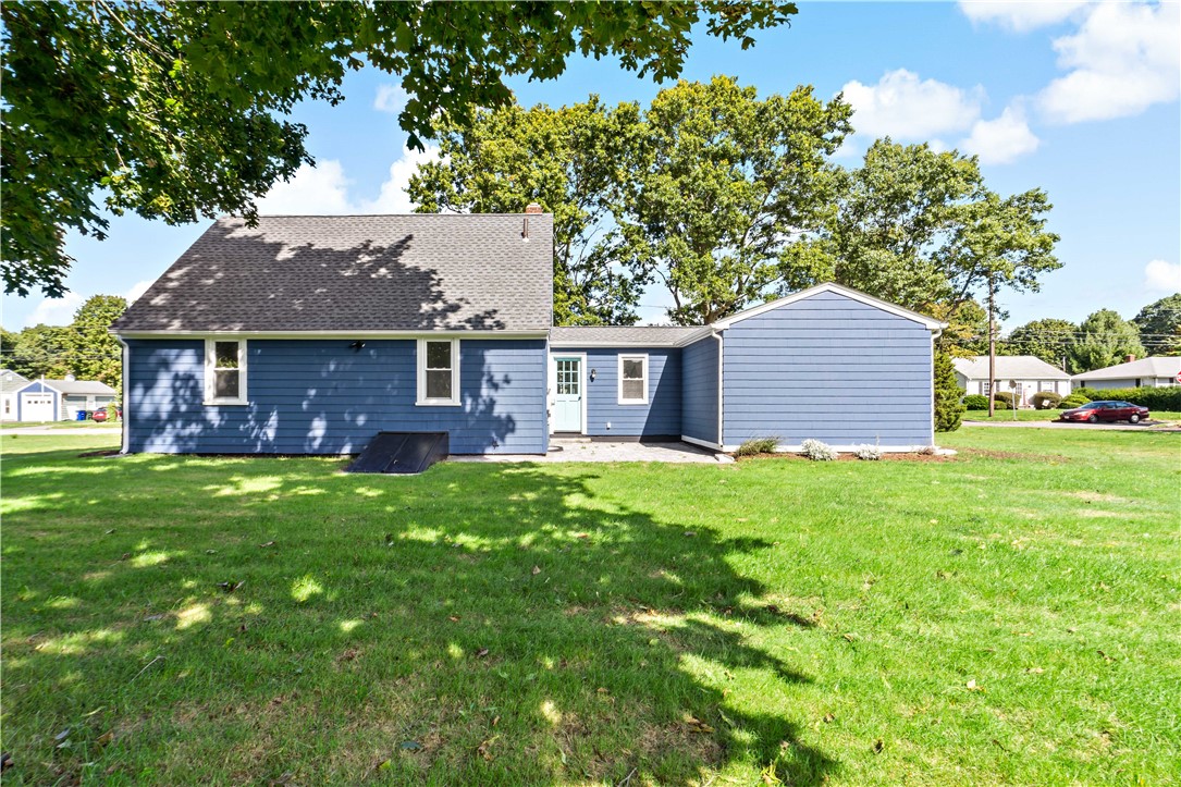 94 Fales Road Bristol, RI 02809 - Photo 32 of 38