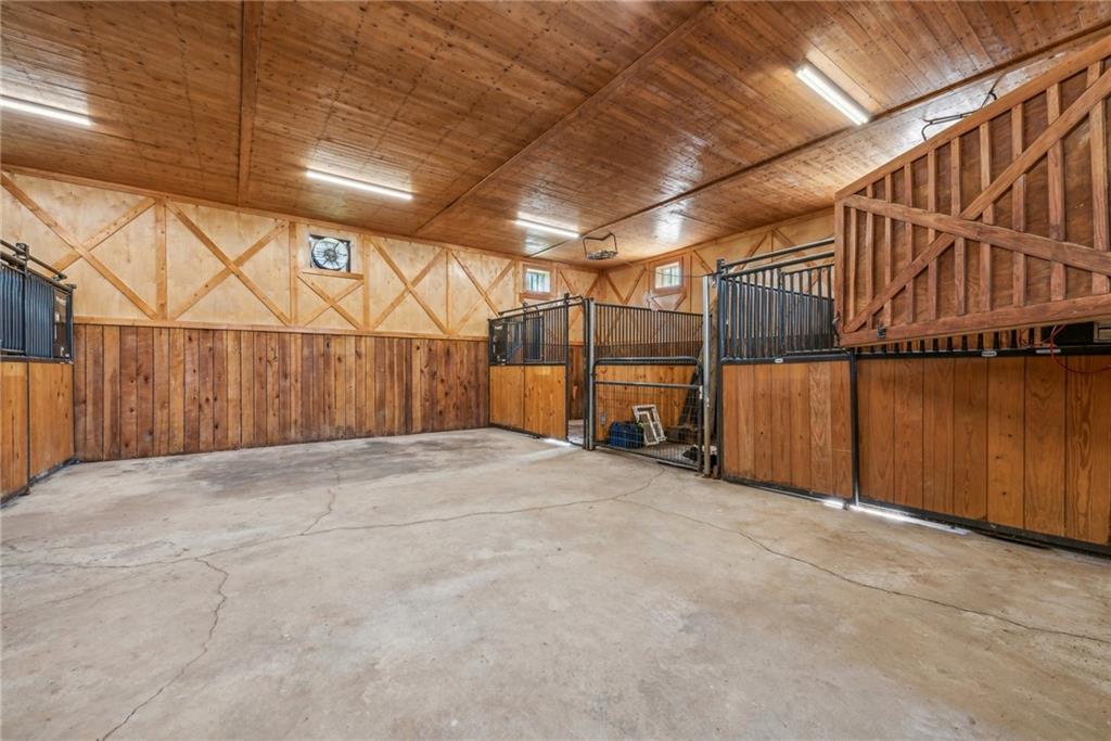 234 Beatty County Road Latrobe, PA 15650 - Photo 16 of 50
