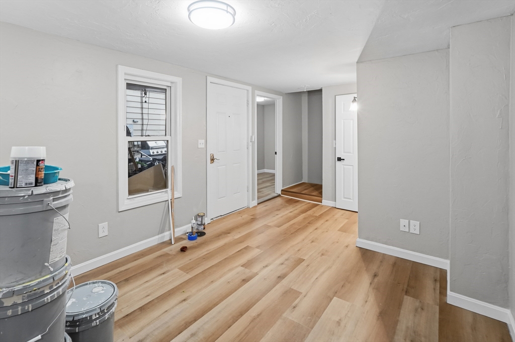 14 1/2 Hacker Street Worcester, MA 01603 - Photo 40 of 41