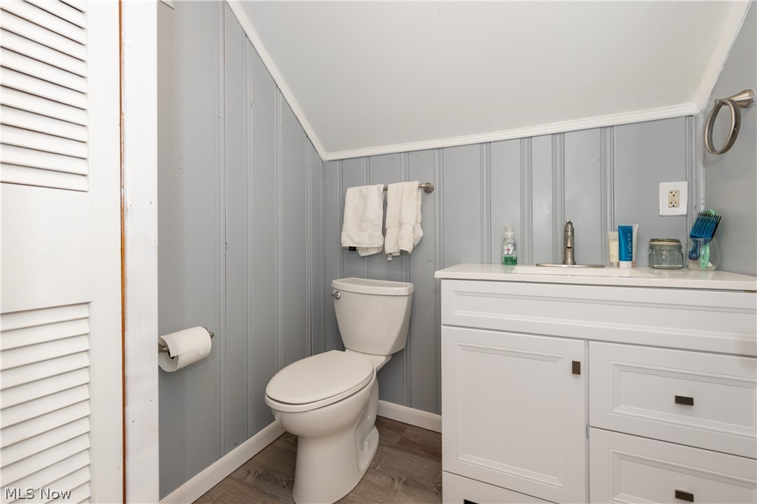 944 Richmond Road Cleveland, OH 44124 - Photo 26 of 32