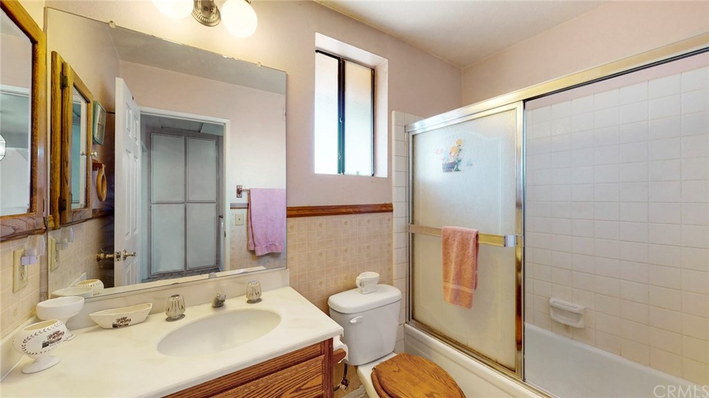 5975 Helmcrest Drive Riverside, CA 92509 - Photo 24 of 30