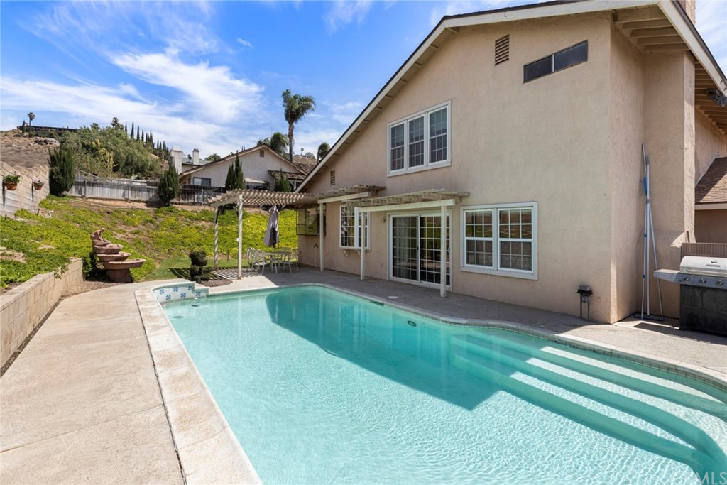 5975 Helmcrest Drive Riverside, CA 92509 - Photo 29 of 30