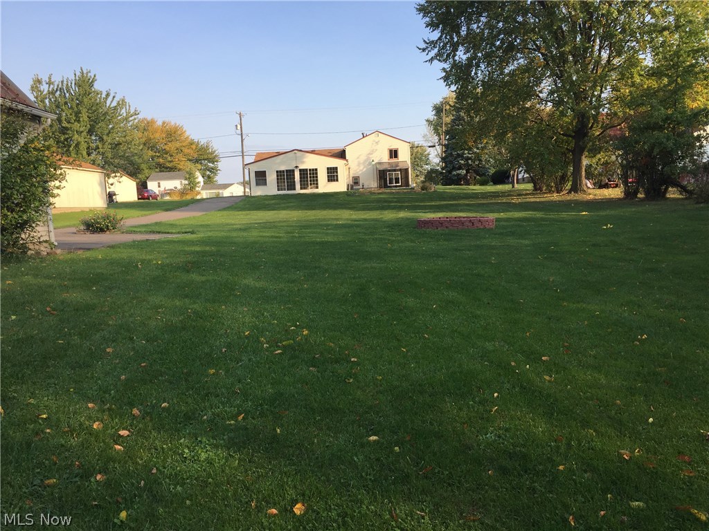 4011 Jaeger Road Lorain, OH 44053 - Photo 6 of 27 Gallery Image 6