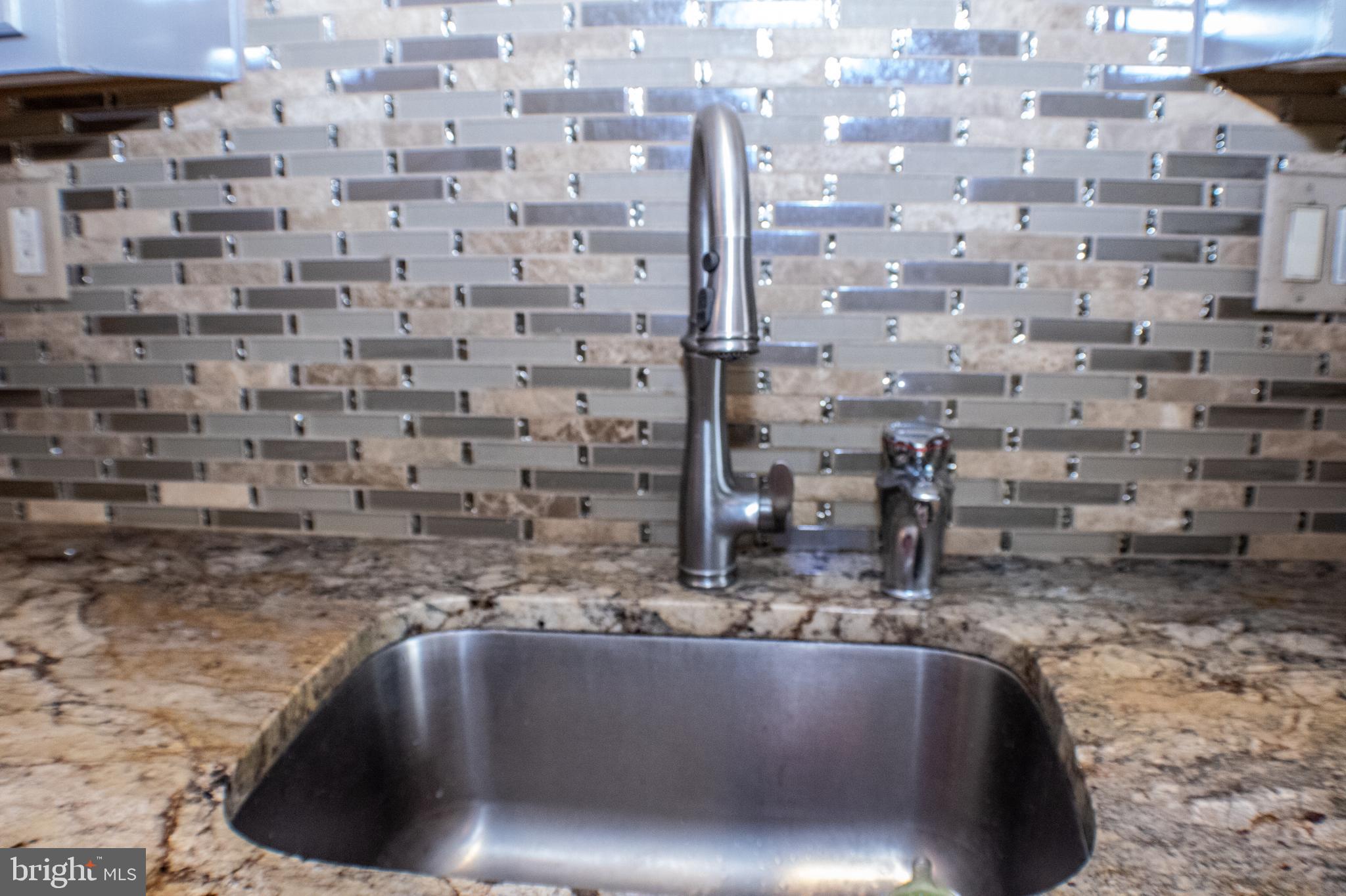 34 Battles Road Williamstown, NJ 08094 - Photo 17 of 91 undermount sink granite