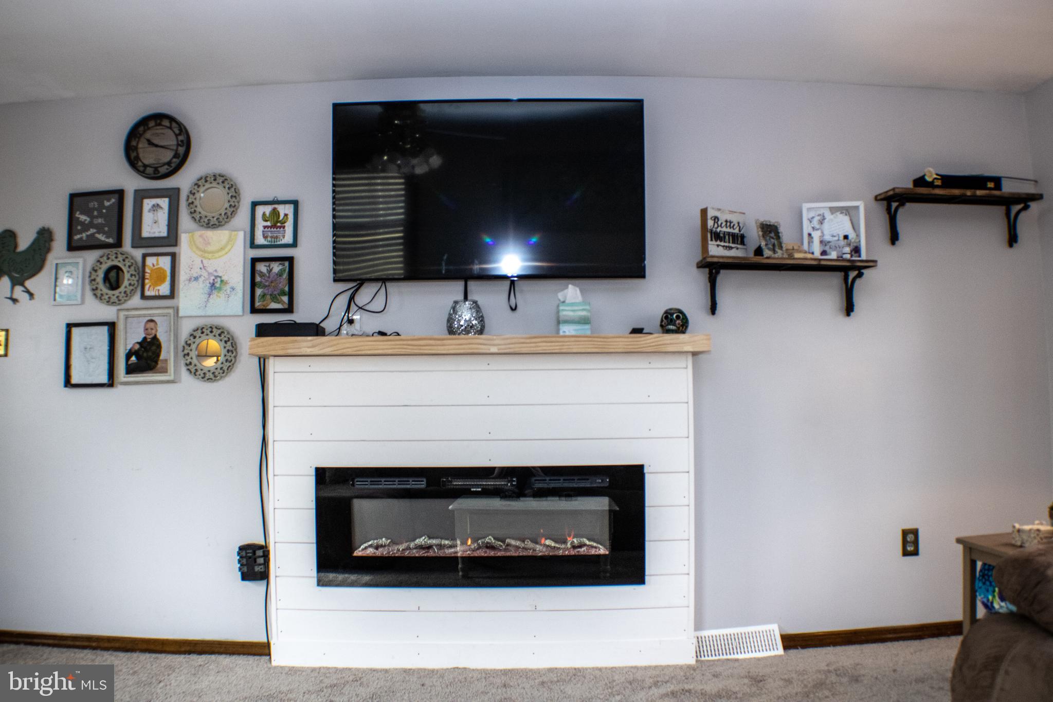 34 Battles Road Williamstown, NJ 08094 - Photo 32 of 91 electric fire place