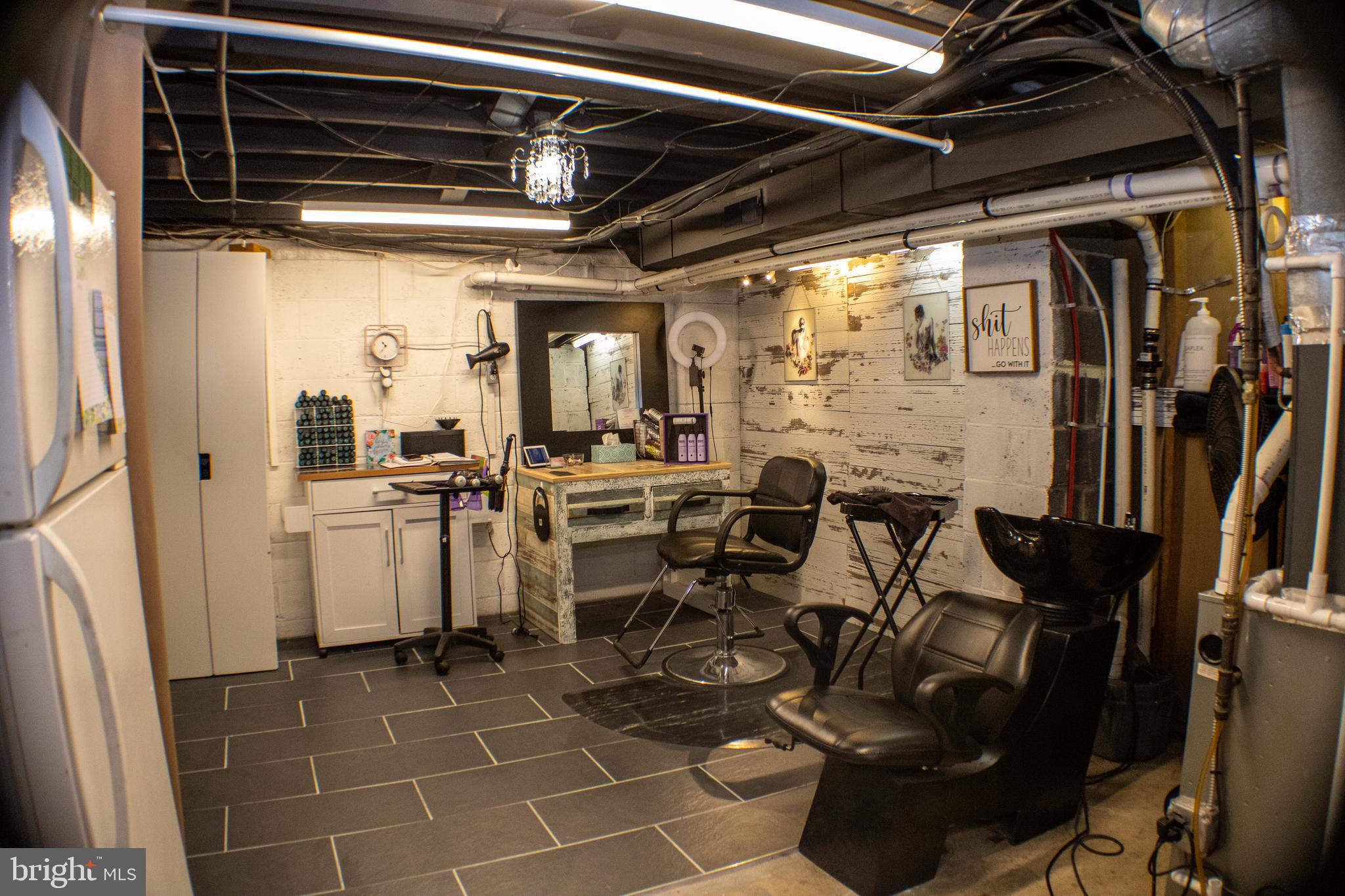 34 Battles Road Williamstown, NJ 08094 - Photo 58 of 91 bonus room/ salon