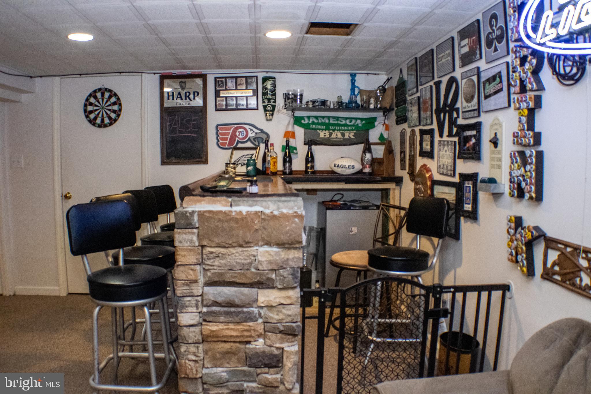 34 Battles Road Williamstown, NJ 08094 - Photo 61 of 91 Bar in Basement