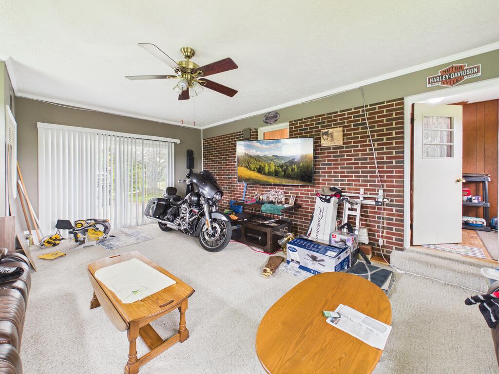 490 Oak Grove Road Austinville, VA 24312 - Photo 18 of 51 Gallery Image 18
