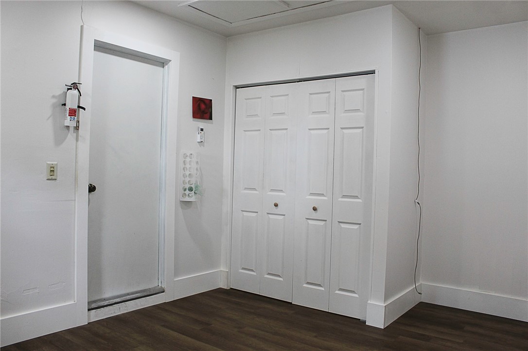 102 Cardinal Drive Sebastian, FL 32958 - Photo 32 of 34 a view of an empty room