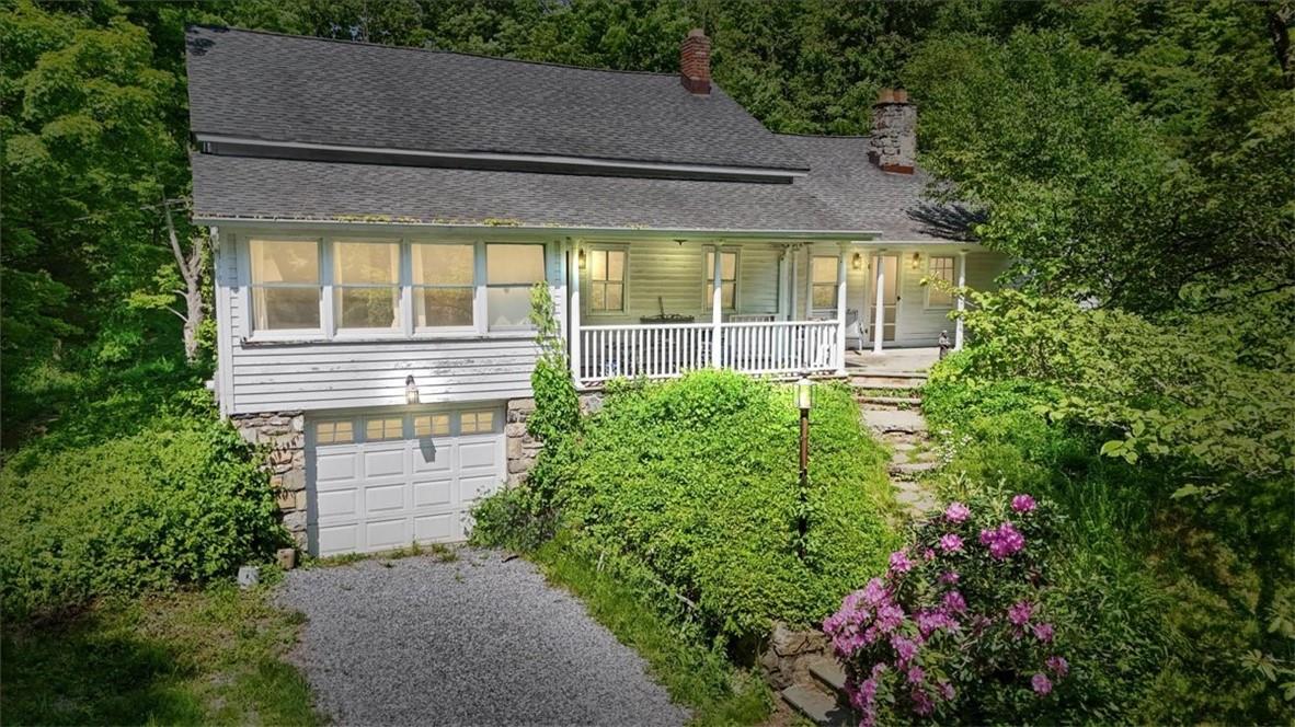 360 Peekskill Hollow Road Putnam Valley, NY 10579 - Photo 1 of 1 Welcome to 360 Peekskill Hollow Road. This diamond in the rough is waiting to be transformed into your dream home!