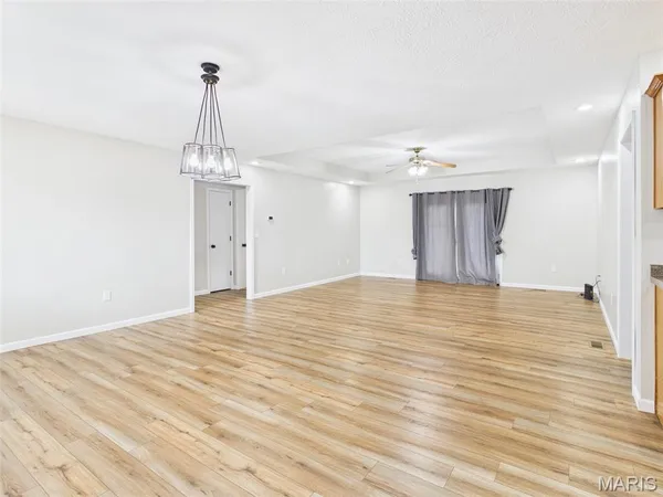 $215,000 | 1117 Apple Lane, Lebanon, MO 65536