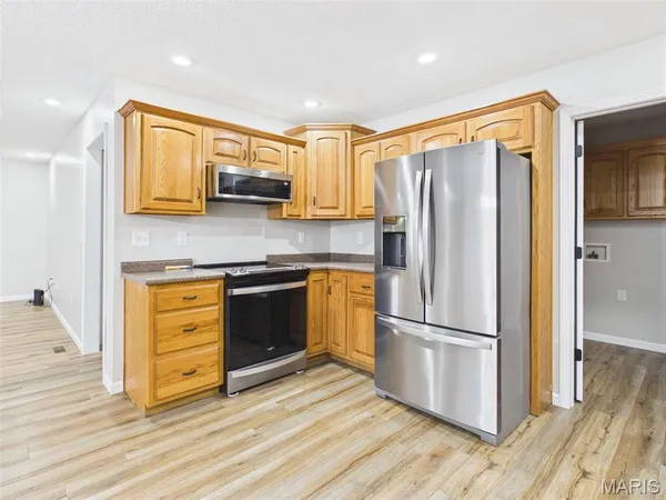 $215,000 | 1117 Apple Lane, Lebanon, MO 65536