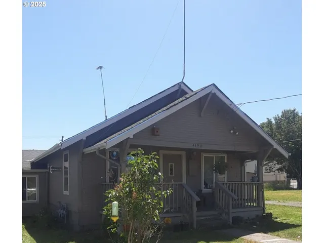$330,000 | 441 North Street, Vernonia, OR 97064