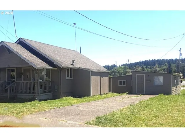 $330,000 | 441 North Street, Vernonia, OR 97064