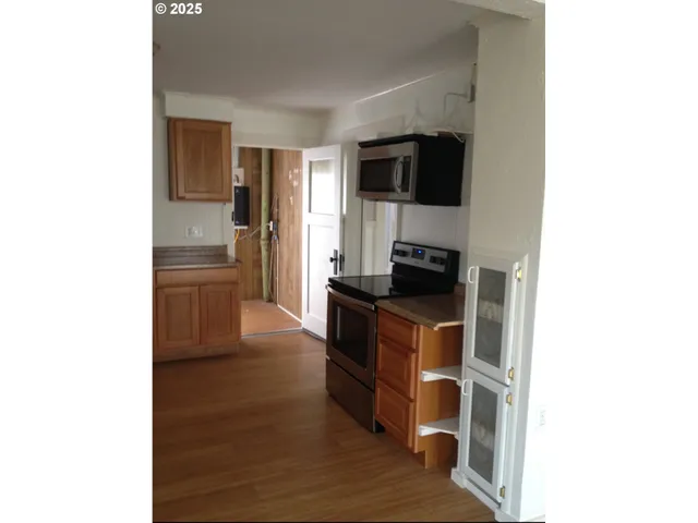 $330,000 | 441 North Street, Vernonia, OR 97064