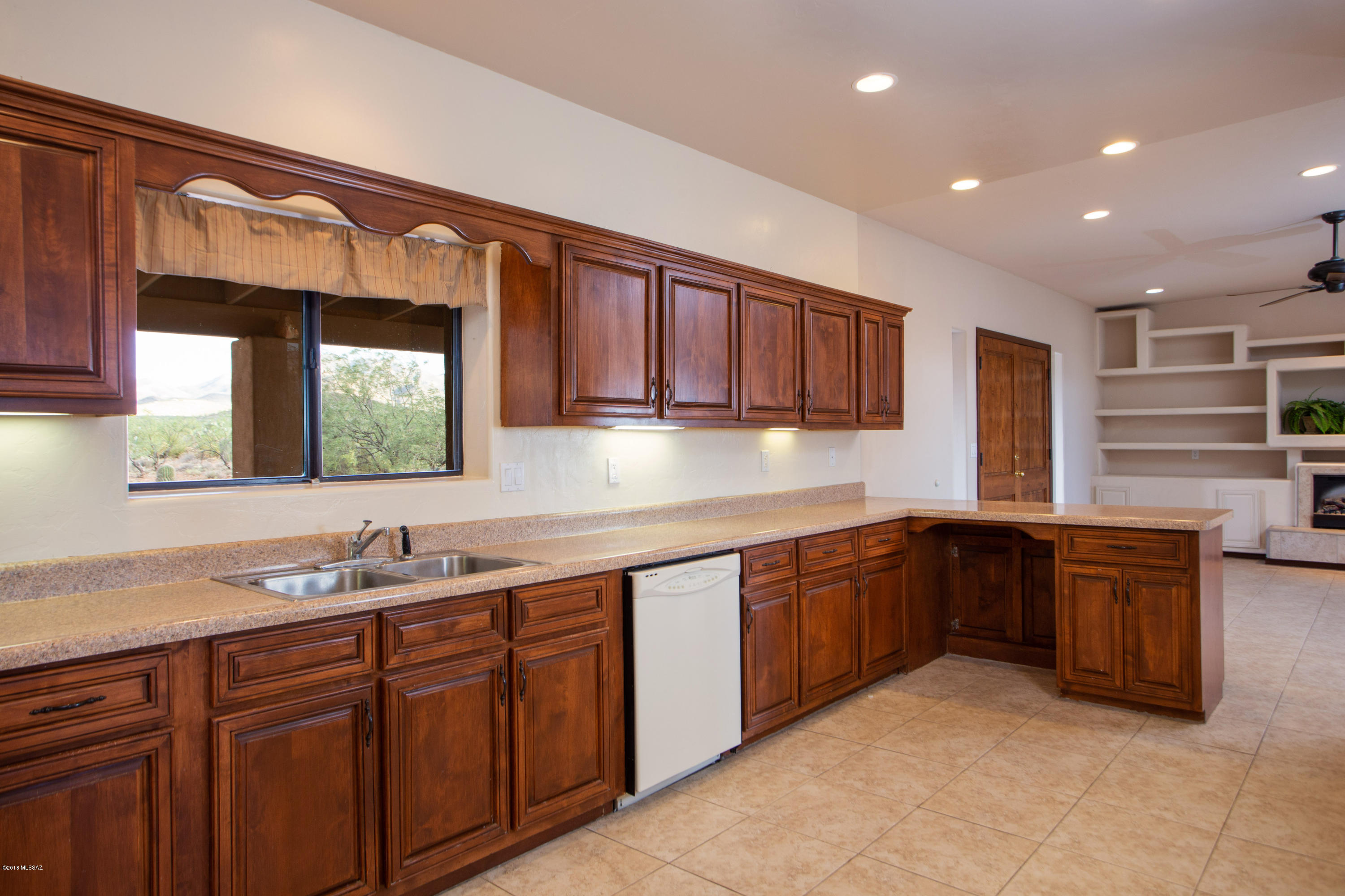 130 North Vail View Road Vail, AZ 85641 - Photo 14 of 34