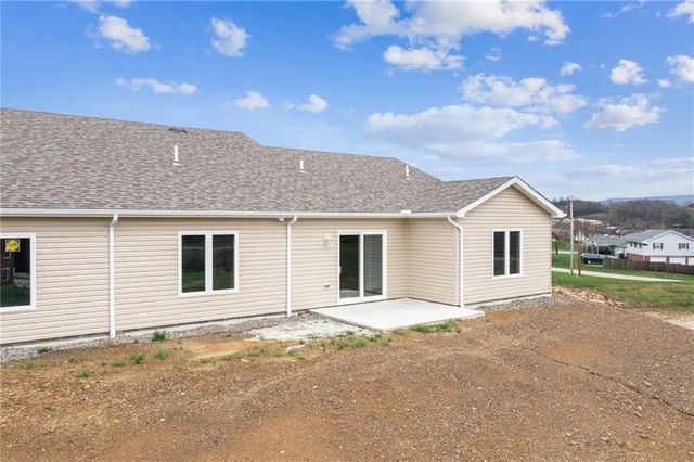 $355,900 | 1632 Lois Road, Unit LOT 22 A, Latrobe, PA 15650