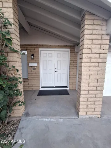 $2,825 | 2839 East Altadena Avenue, Phoenix, AZ 85028