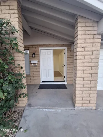 $2,825 | 2839 East Altadena Avenue, Phoenix, AZ 85028