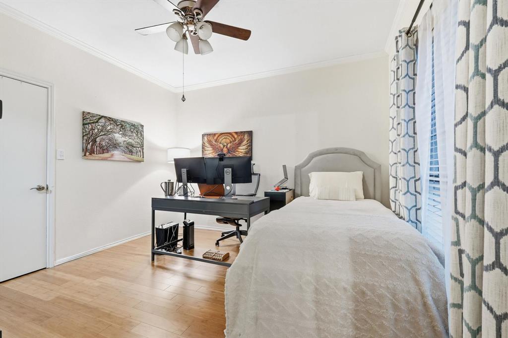 5619 Preston Oaks Road, Unit 305 Dallas, TX 75254 - Photo 22 of 35 a living room with furniture and a window
