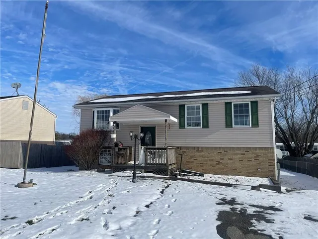 $159,900 | 2311 Cowling Road, Scottdale, PA 15683
