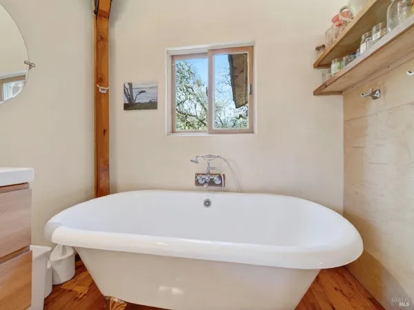 $2,100,000 | 11641 Highway 128, Healdsburg, CA 95448