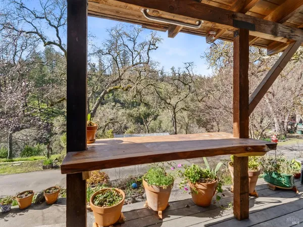 $2,100,000 | 11641 Highway 128, Healdsburg, CA 95448