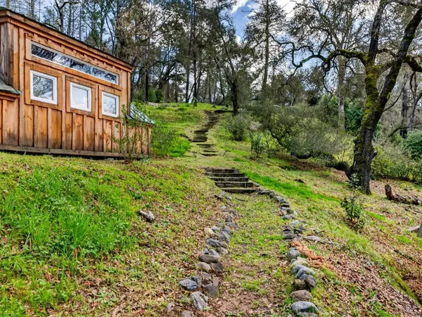 $2,100,000 | 11641 Highway 128, Healdsburg, CA 95448
