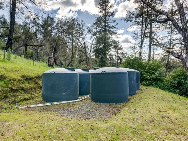 $2,100,000 | 11641 Highway 128, Healdsburg, CA 95448